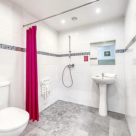 Fasthotel Roissy Cdg Sud - Claye Souilly 호텔 그레씨
