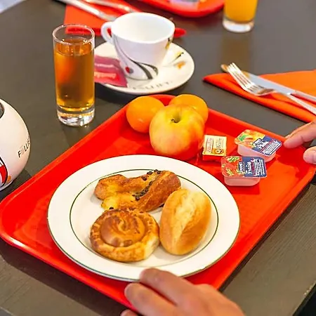 Fasthotel Roissy Cdg Sud - Claye Souilly 호텔