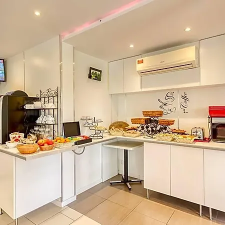 Fasthotel Roissy Cdg Sud - Claye Souilly 3*