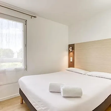 호텔 Fasthotel Roissy Cdg Sud - Claye Souilly 3*